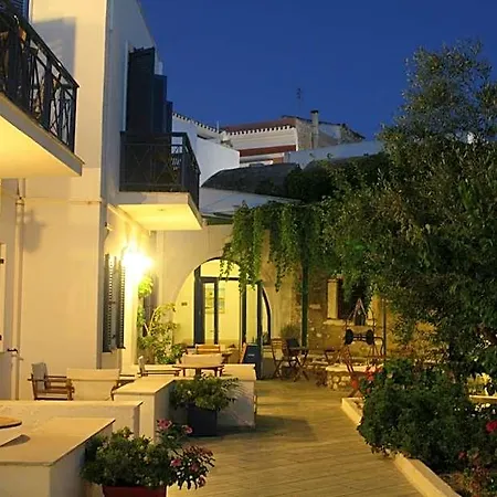 Captain Manolis Hotel