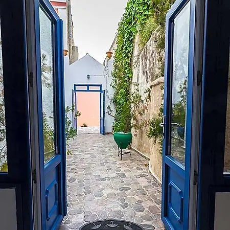 Hotel Captain Manolis Páros